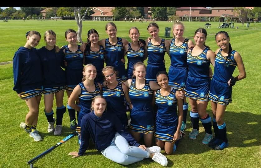 Klerksdorp Hoërskool se o/15A-Dogtershokkie Dring Deur na Noordvaal-Finaal