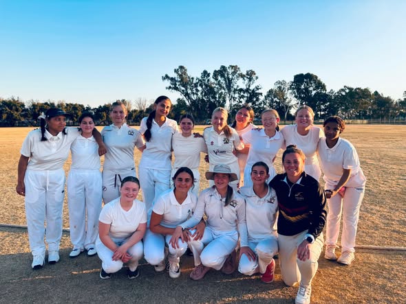 Volkies Meisiekrieket Slaan Wesvalia met 52 Lopies in Droom-Seisoenbeginner! 🏏👧
