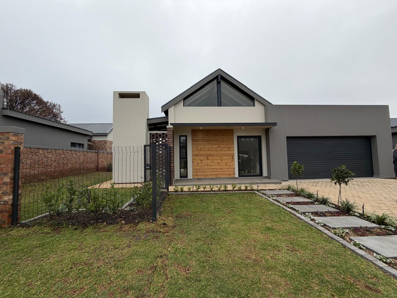 Beautiful Family Home In Oudebosch