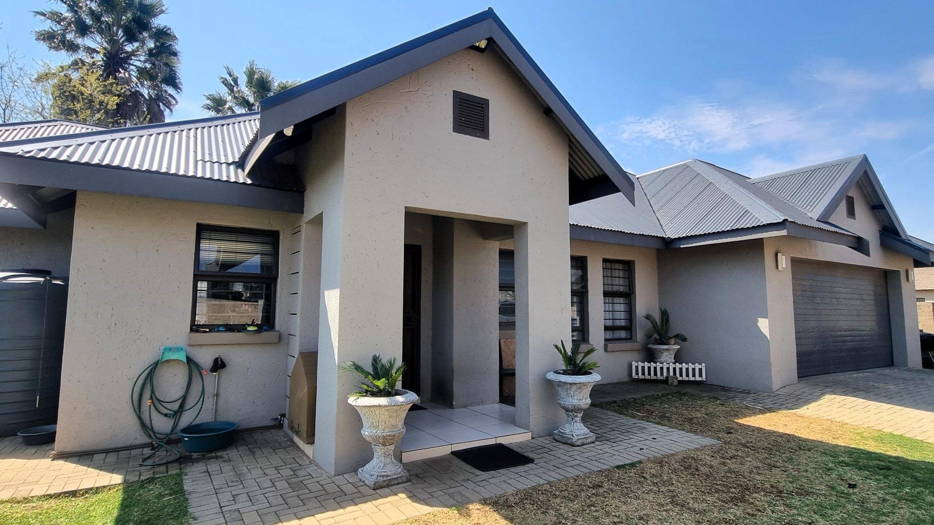 3 Bedroom Townhouse to Rent in Baillie Park
