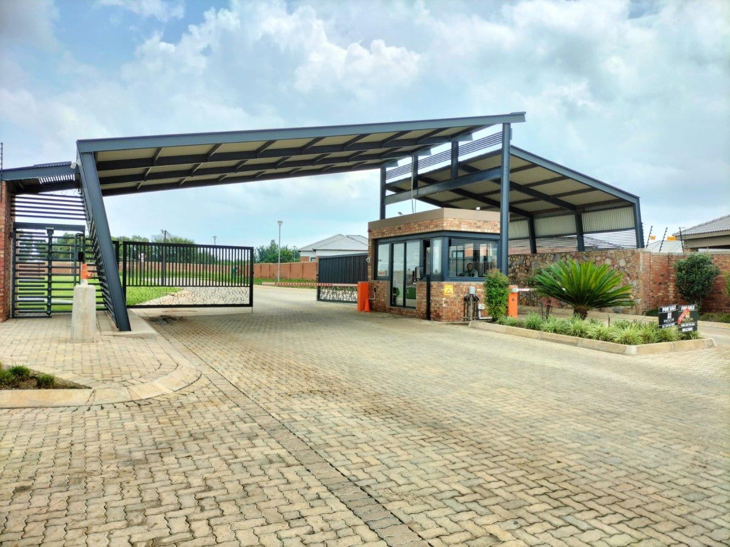 Vacant Land / Plot for Sale in Van Der Hoff Park