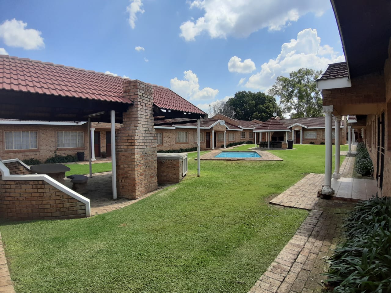 2 Bedroom Apartment / Flat to Rent in Wasgoedspruit