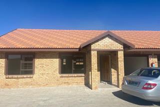 2 Bedroom Townhouse to Rent in Flamwood