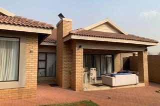 3 Bedroom Townhouse to Rent in Wilkoppies