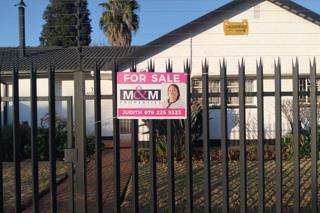 3 Bedroom House for Sale in Oberholzer