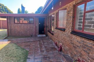 4 Bedroom House for Sale in Carletonville Central