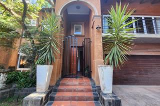 5 Bedroom House for Sale in Cashan