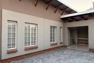 3 Bedroom Townhouse for Sale in Waterval S H