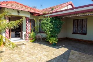 3 Bedroom House for Sale in Geelhoutpark
