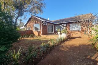 3 Bedroom Townhouse to Rent in Safari Gardens