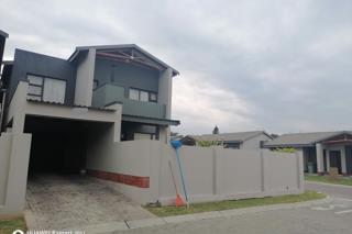 3 Bedroom Townhouse to Rent in Waterval East