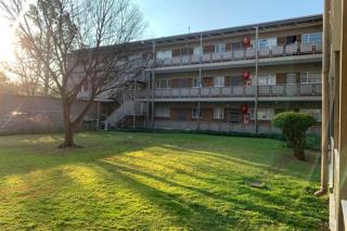3 Bedroom Apartment / Flat to Rent in Baillie Park
