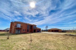 5 Bedroom House for Sale in Grimbeeck Park