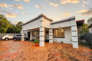 3 Bedroom House for Sale in Potchefstroom Central