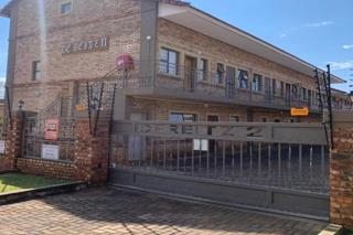 2 Bedroom Apartment / Flat for Sale in Die Bult