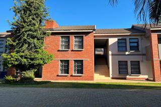 2 Bedroom Apartment / Flat for Sale in Potchefstroom Central