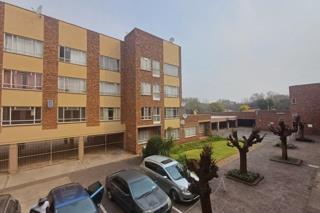 2 Bedroom Apartment / Flat for Sale in Potchefstroom Central