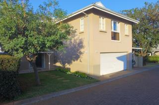 4 Bedroom House for Sale in Waterval East