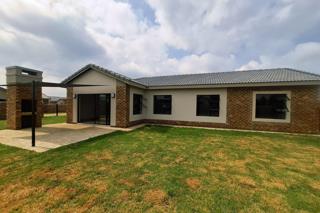 3 Bedroom House to Rent in Baillie Park