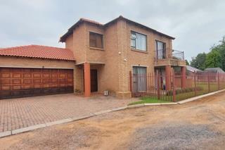 4 Bedroom Townhouse to Rent in Flamwood
