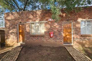 1 Bedroom House to Rent in Meiringspark