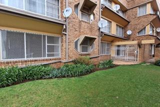 3 Bedroom Apartment / Flat to Rent in Potchefstroom Central