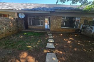 2 Bedroom Townhouse to Rent in La Hoff